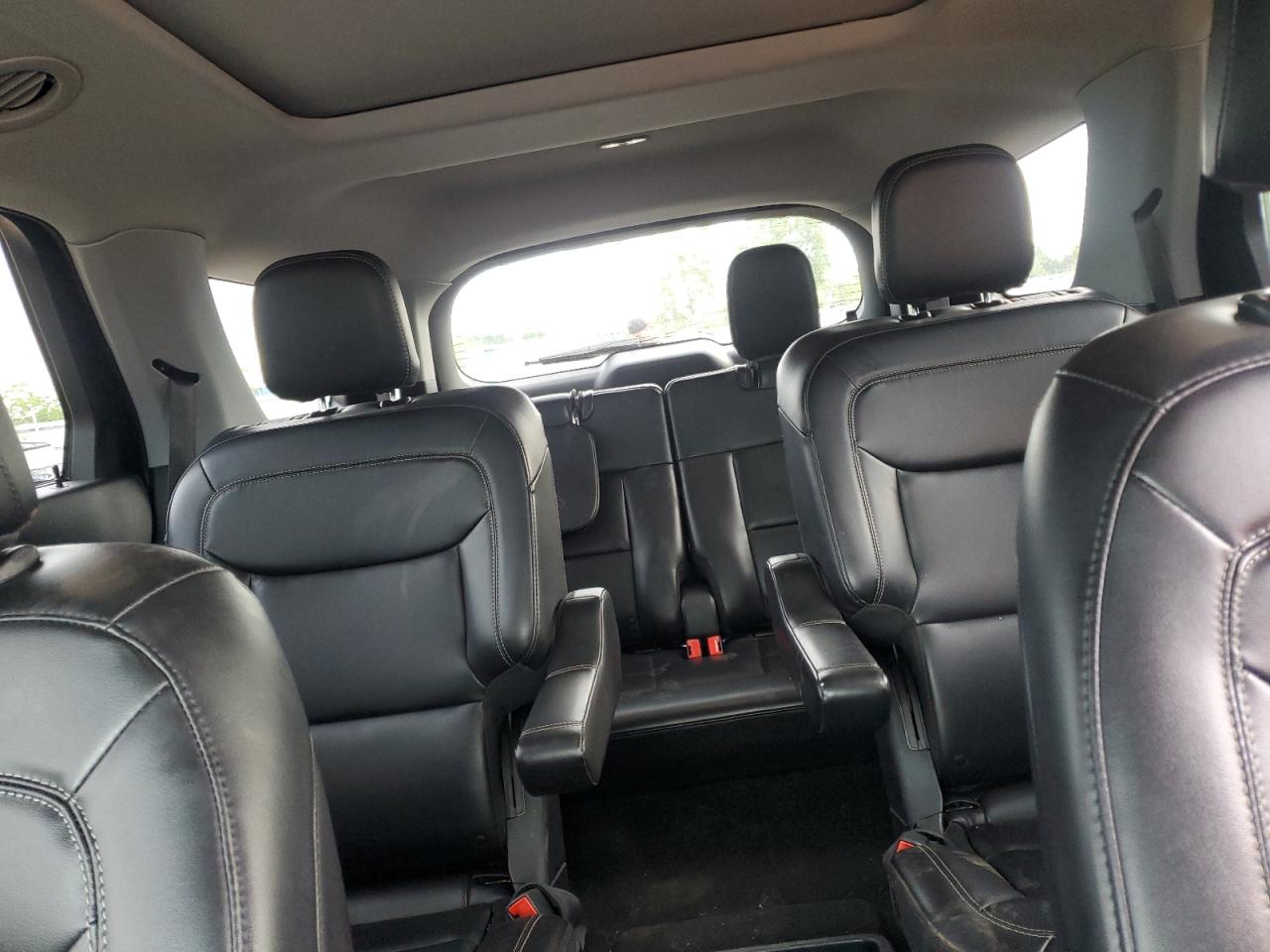 2021 Ford Explorer Xlt VIN: 1FMSK8DH2MGA53230 Lot: 63819125