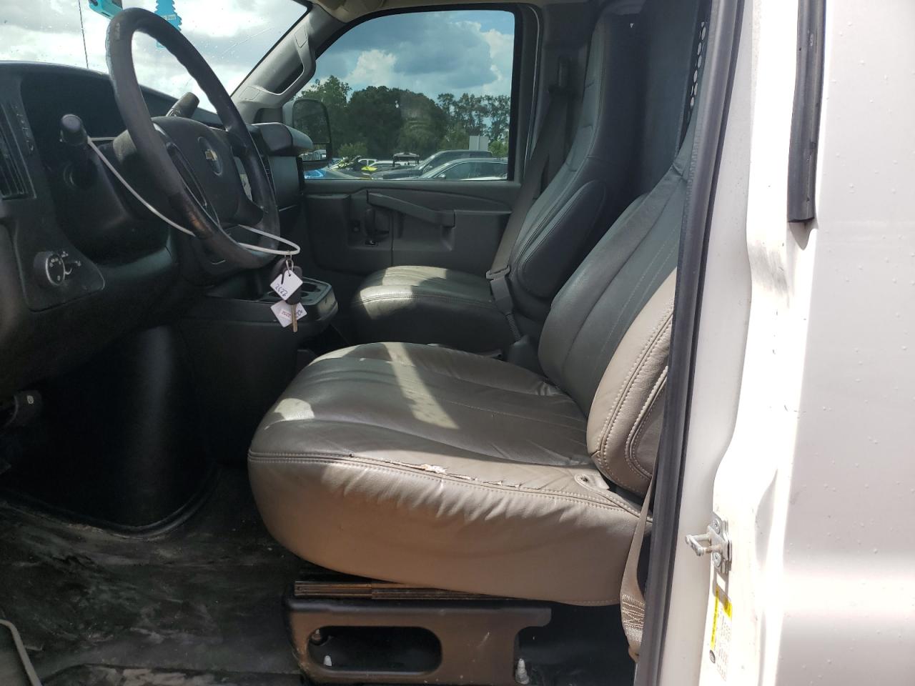 2016 Chevrolet Express G2500 VIN: 1GCWGAFF5G1202232 Lot: 63797375