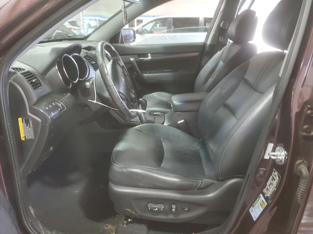 2011 Kia Sorento Sx VIN: 5XYKWDA2XBG155571 Lot: 64738915