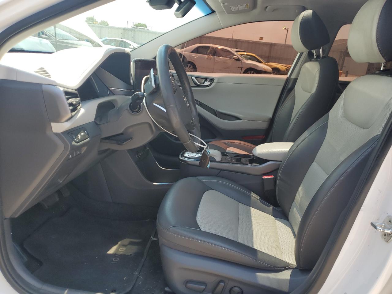 2020 Hyundai Ioniq Limited VIN: KMHC85LJ7LU074208 Lot: 63659925