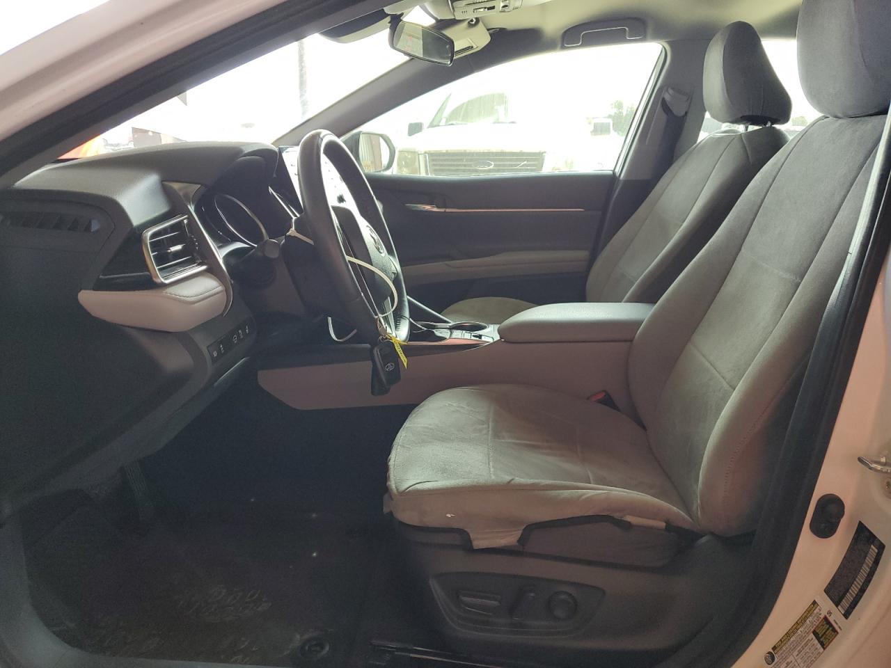 2022 Toyota Camry Le VIN: 4T1C31AK2NU573195 Lot: 64556825