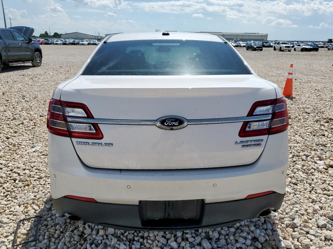 2017 Ford Taurus Limited VIN: 1FAHP2F84HG104619 Lot: 64575845