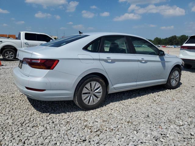  VOLKSWAGEN JETTA 2019 Srebrny