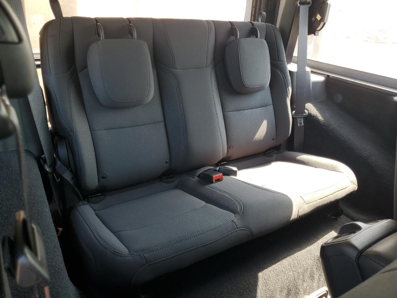 2018 Jeep Wrangler Sport VIN: 1C4GJXAN7JW297569 Lot: 64662665