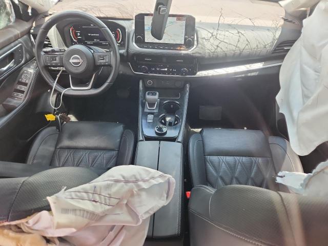  NISSAN ROGUE 2023 Srebrny