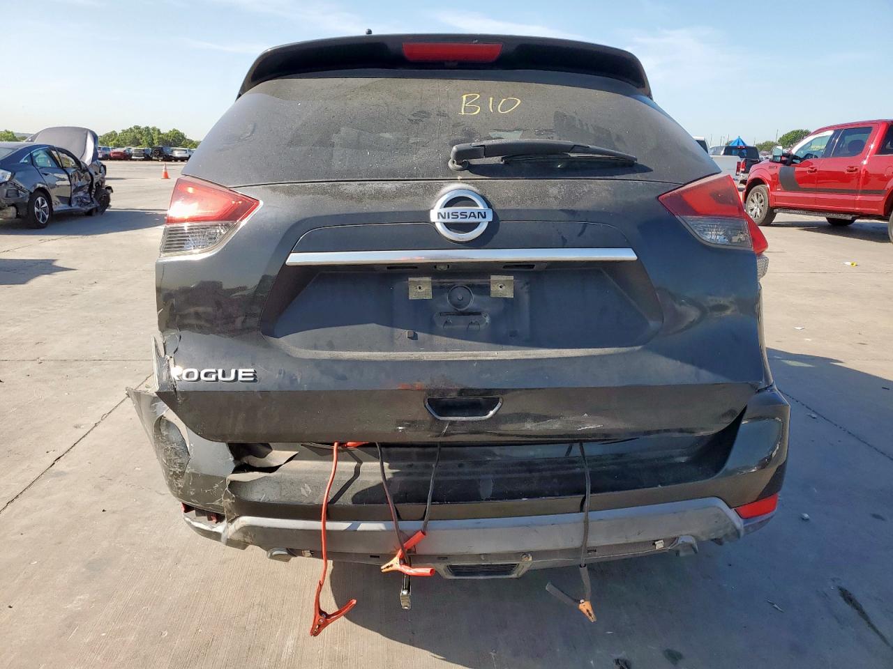 KNMAT2MT6HP578084 2017 Nissan Rogue S