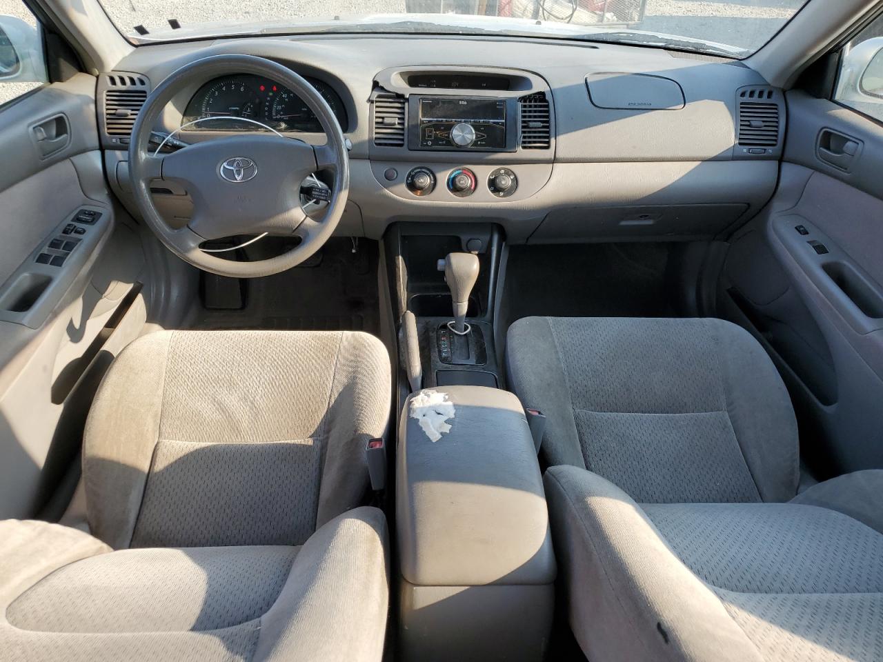 2003 Toyota Camry Le VIN: JTDBE32K130141478 Lot: 64884765