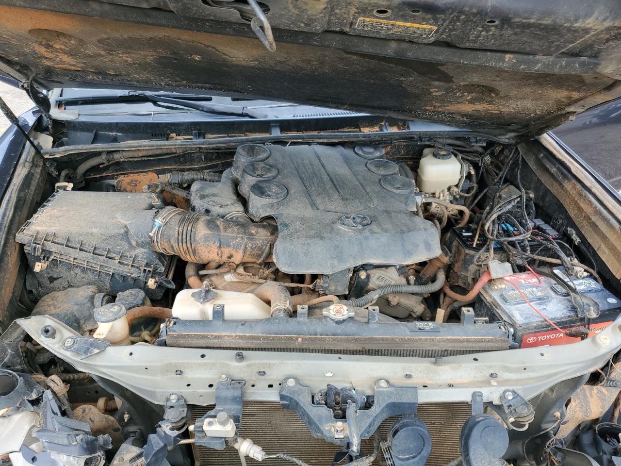 2020 Toyota 4Runner Sr5/Sr5 Premium VIN: JTEBU5JRXL5748930 Lot: 62872985