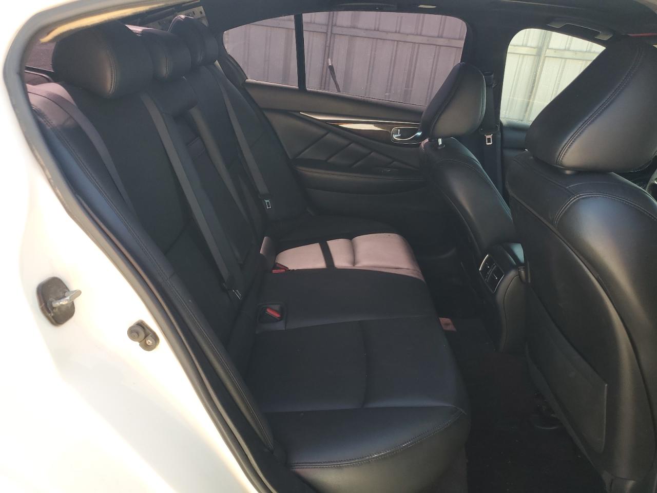 2018 Infiniti Q50 Luxe VIN: JN1EV7AP1JM590783 Lot: 66344795