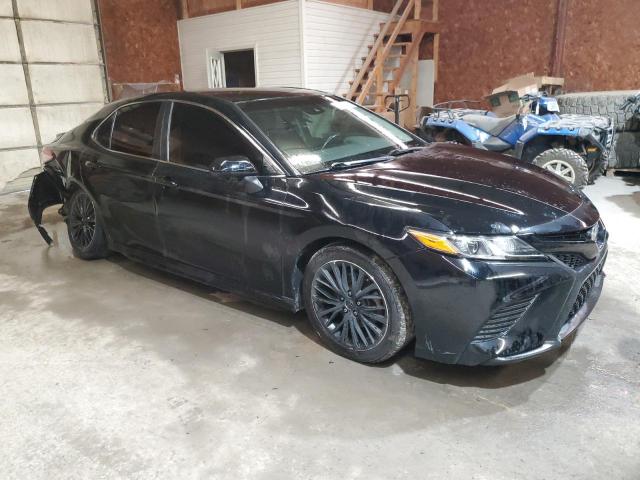  TOYOTA CAMRY 2018 Czarny