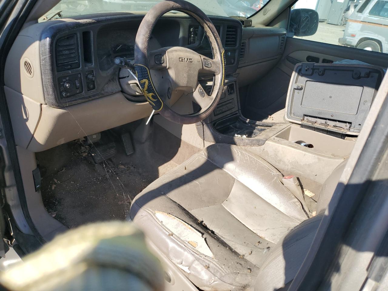 2003 GMC Yukon Denali VIN: 1GKEK63U43J121974 Lot: 63087075