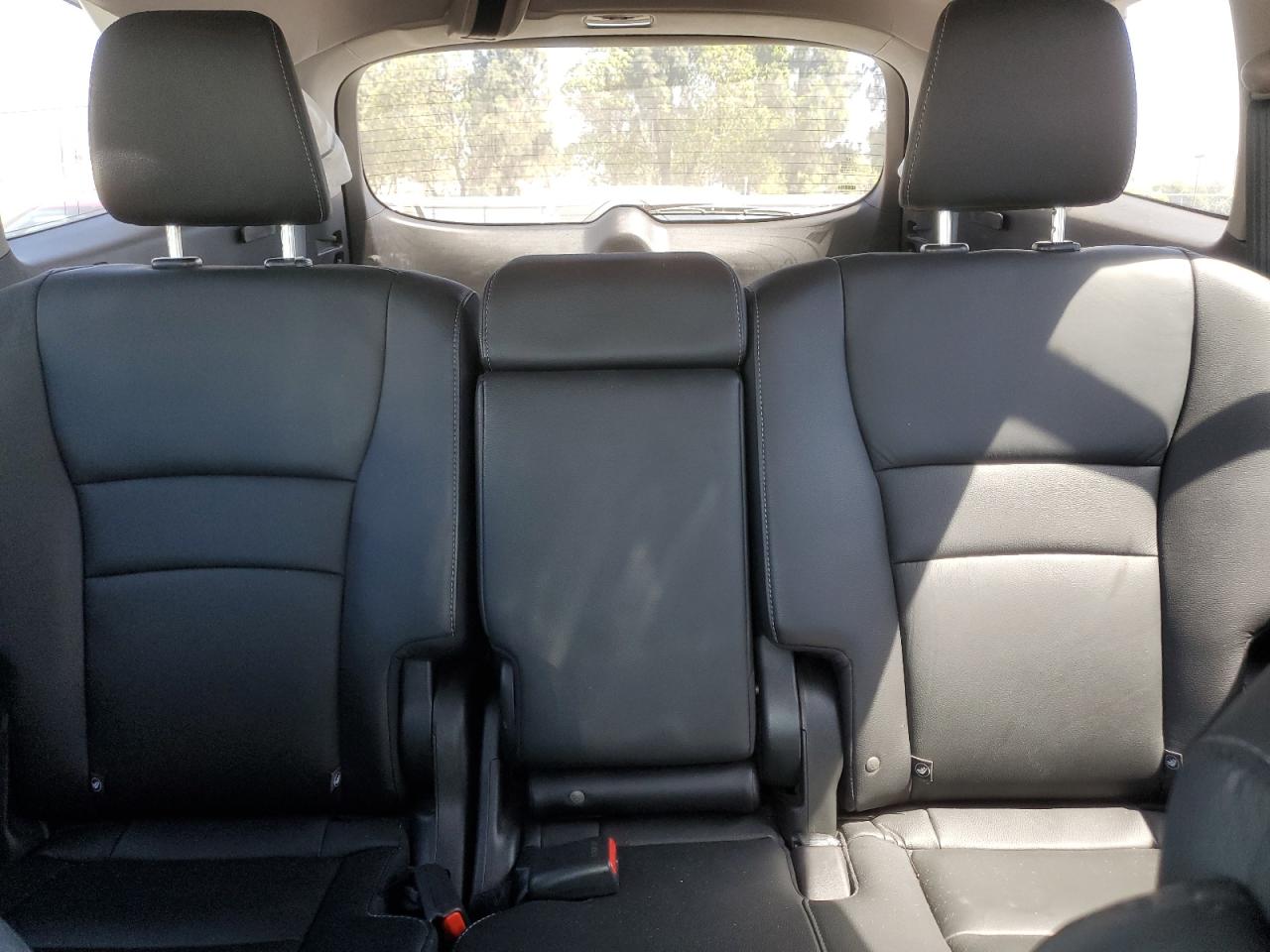 2018 Honda Pilot Exl VIN: 5FNYF5H5XJB031533 Lot: 64419275