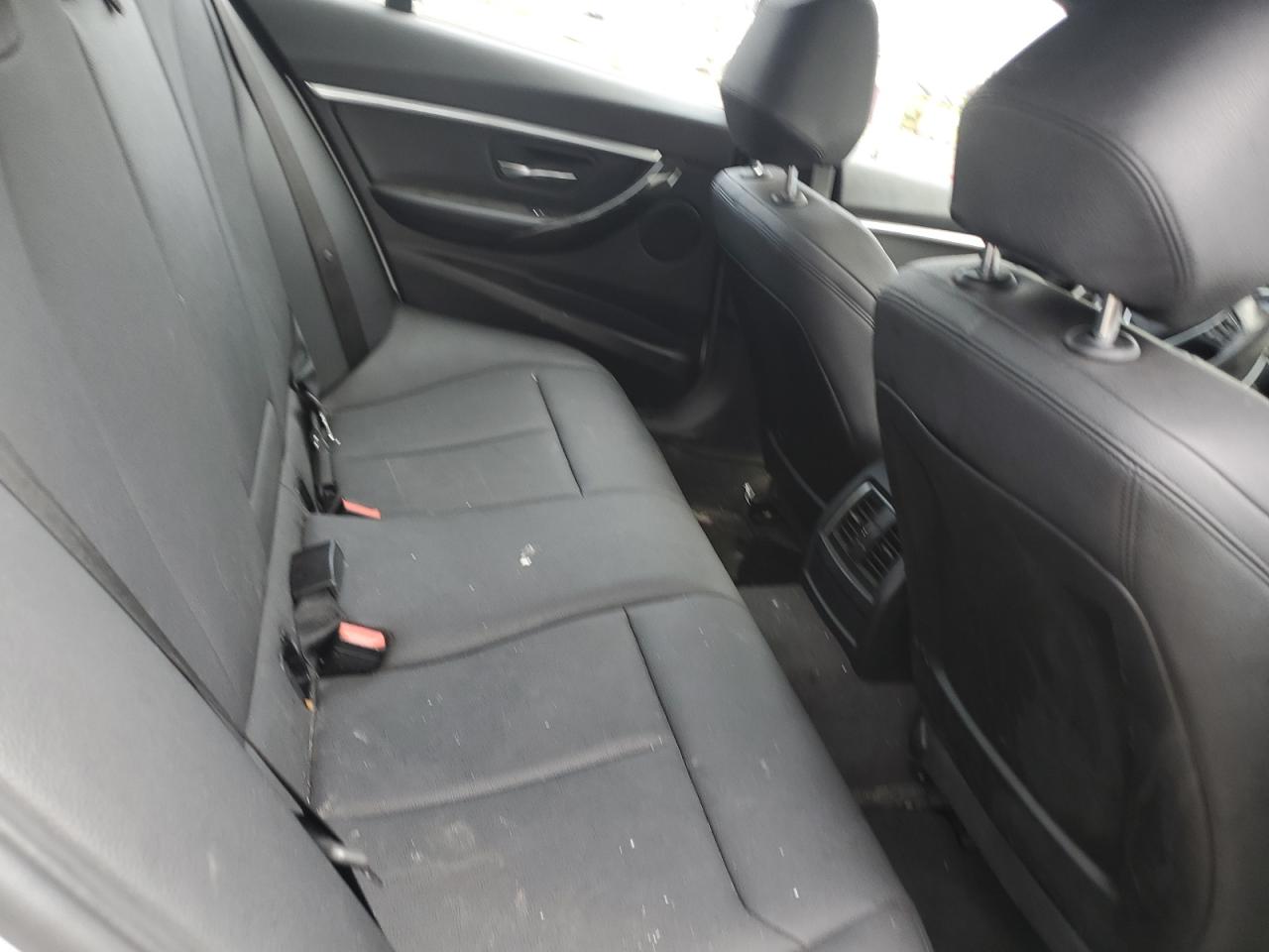 2018 BMW 330 Xi VIN: WBA8D9G56JNU69110 Lot: 66004995