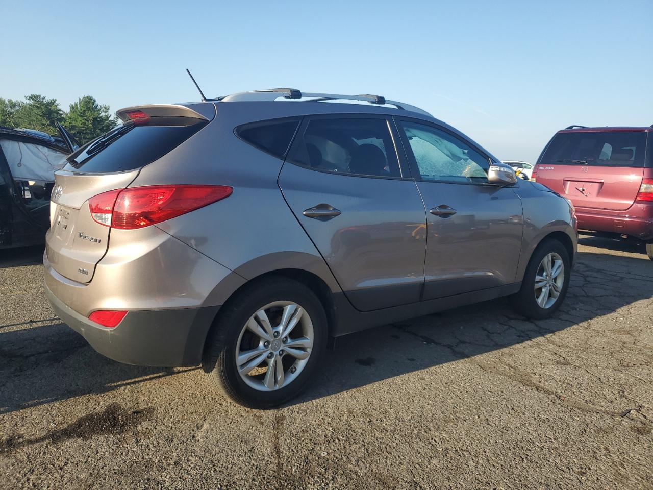 2012 Hyundai Tucson Gls VIN: KM8JUCAC4CU420629 Lot: 66472845