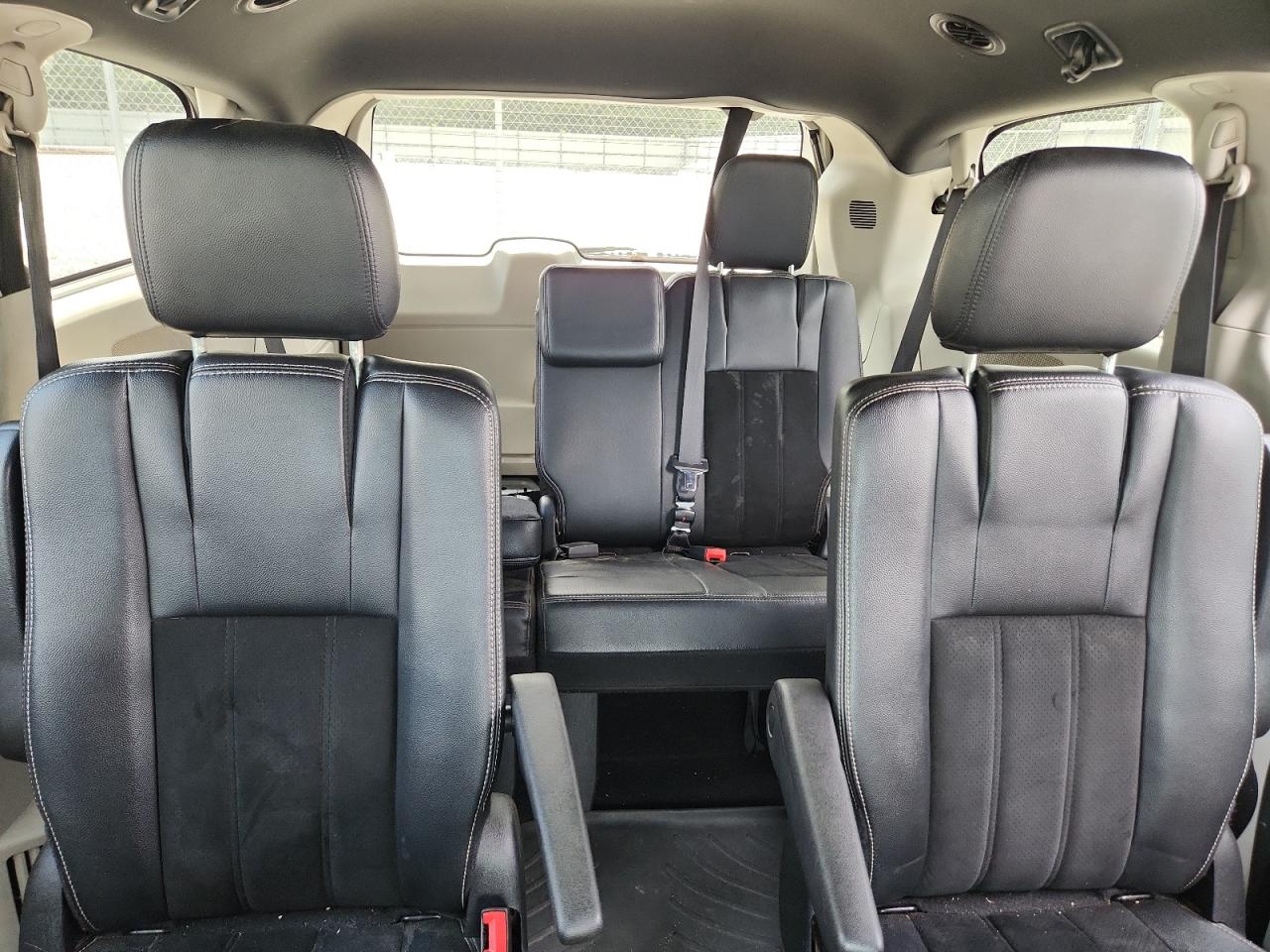 2017 Dodge Grand Caravan Sxt VIN: 2C4RDGCG9HR625320 Lot: 64204235