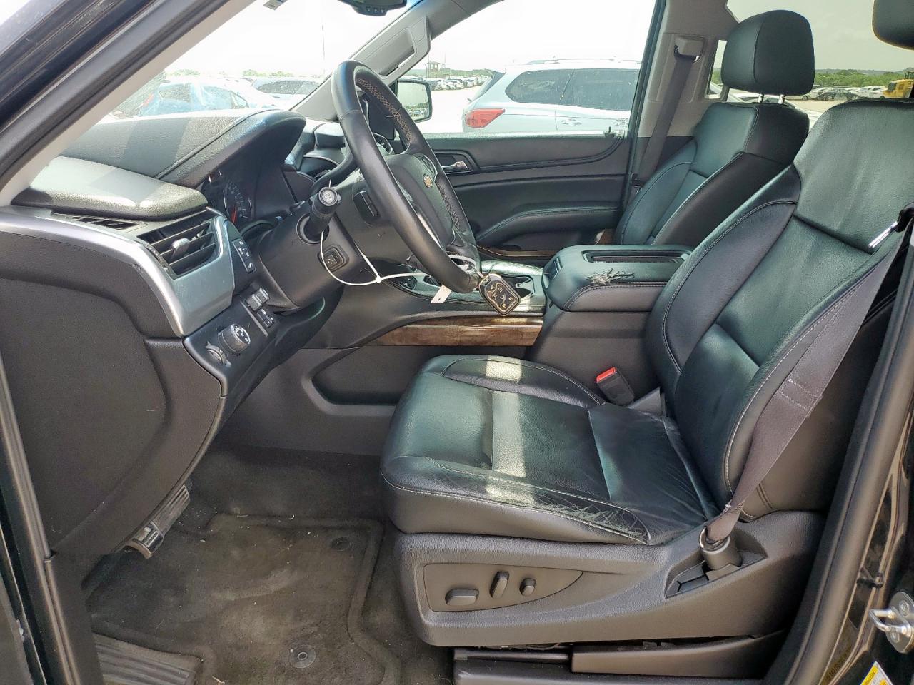 2015 Chevrolet Suburban C1500 Lt VIN: 1GNSCJKC8FR708084 Lot: 62411285