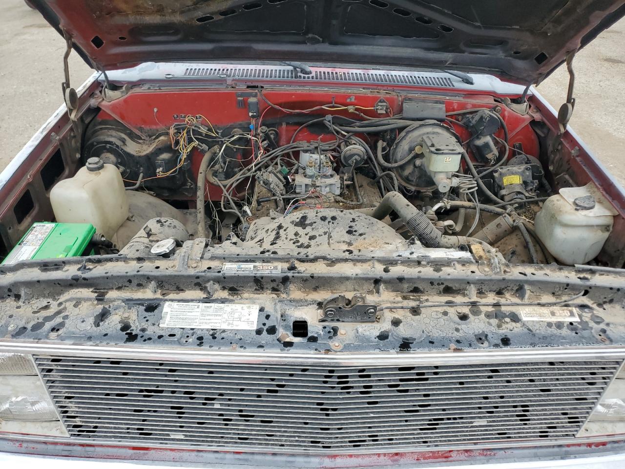 1987 Chevrolet Suburban V10 VIN: 1GNEV16K5HF122312 Lot: 63189075