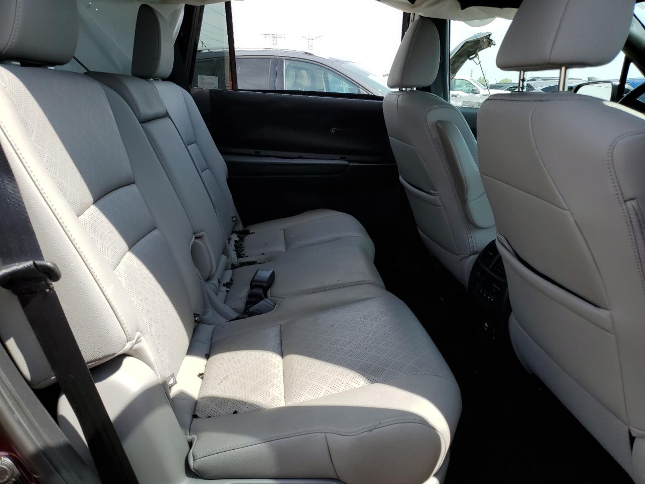 2019 Honda Passport Touring VIN: 5FNYF8H97KB027994 Lot: 64122725