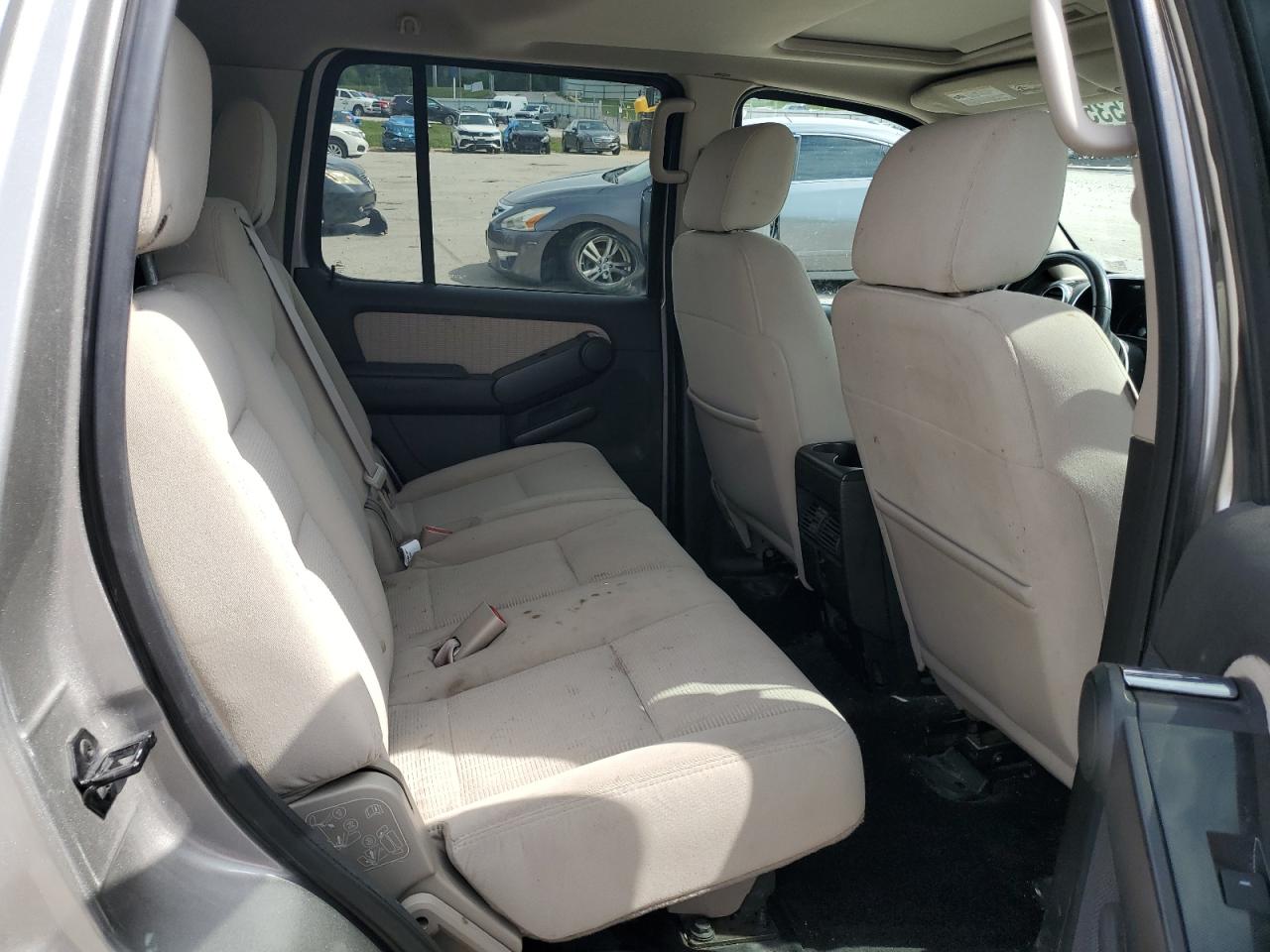2008 Ford Explorer Xlt VIN: 1FMEU73E98UA55279 Lot: 65356435