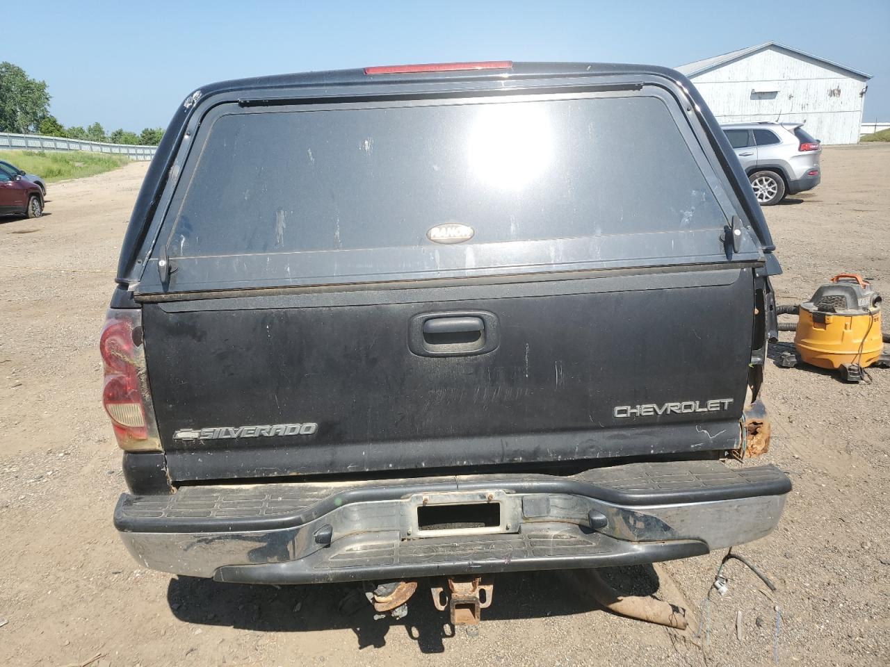 2004 Chevrolet Silverado C1500 VIN: 2GCEC19T041114140 Lot: 64583215