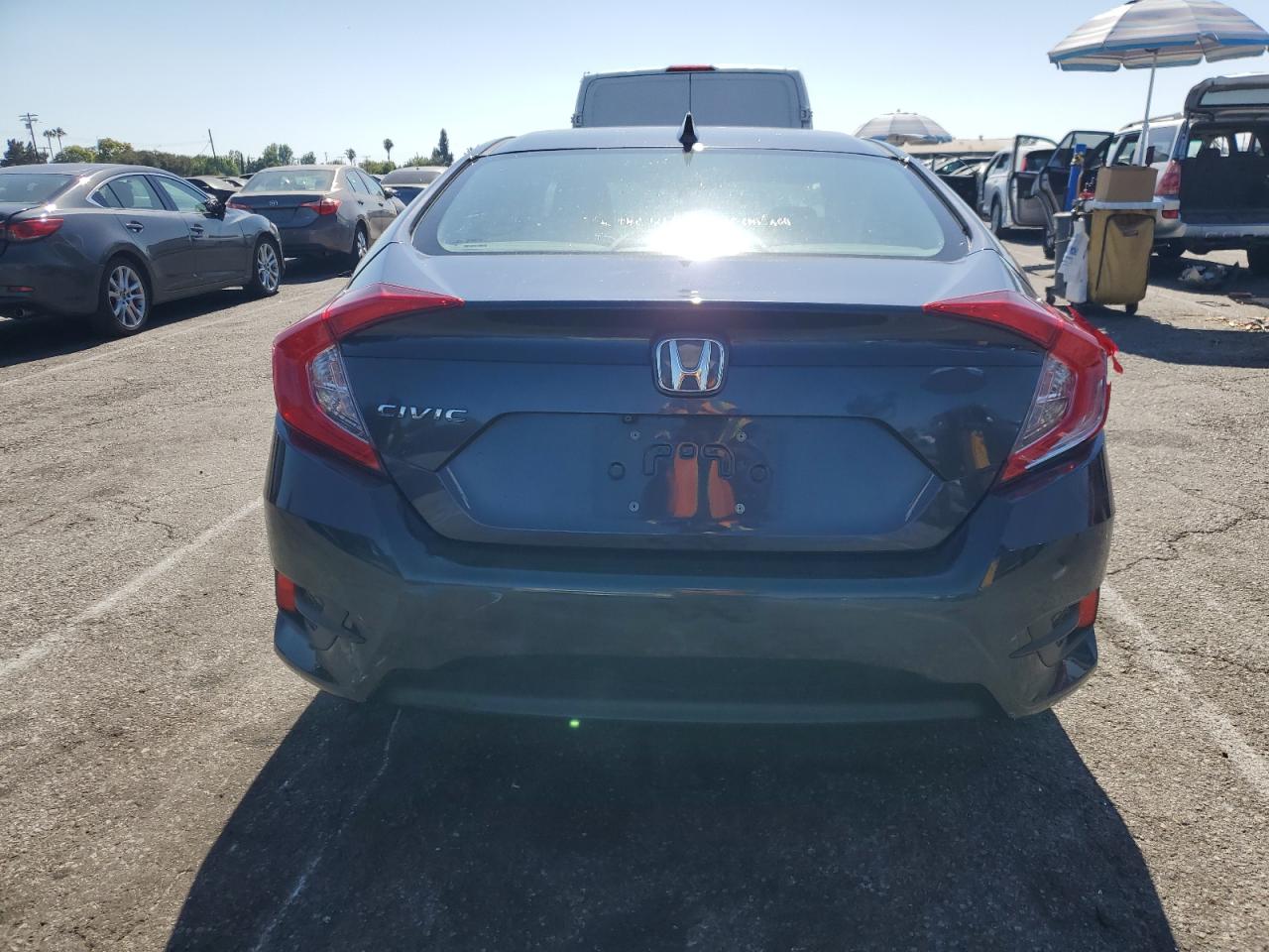 2018 Honda Civic Ex VIN: 2HGFC2F86JH578032 Lot: 64699605