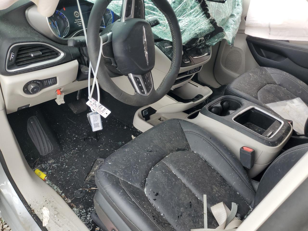 2024 Chrysler Pacifica Touring L VIN: 2C4RC1BG7RR172379 Lot: 63496415