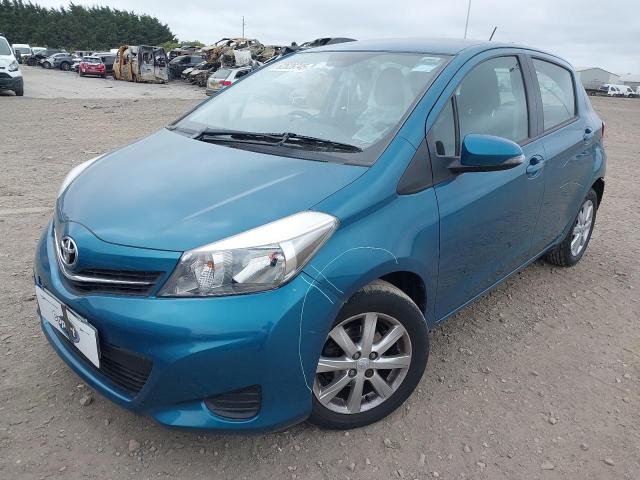 TOYOTA YARIS ICON 2014