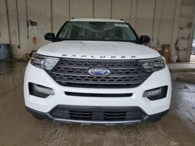  FORD EXPLORER 2021 Biały