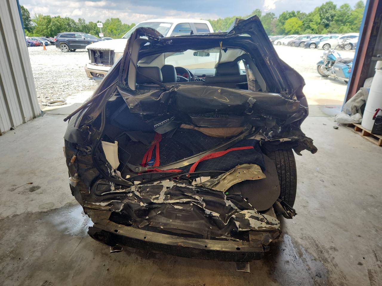 2004 Mazda 6 S VIN: 1YVFP84D745N94204 Lot: 63272595