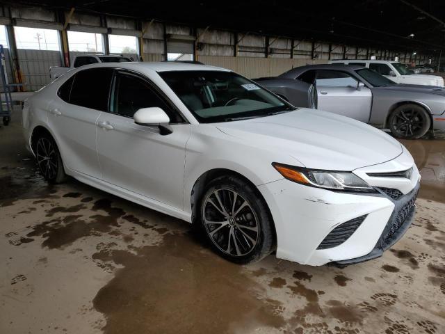  TOYOTA CAMRY 2019 Белы