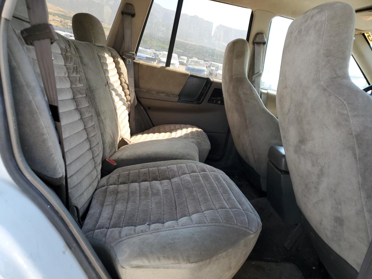 1994 Jeep Grand Cherokee Laredo VIN: 1J4GZ58S6RC310800 Lot: 64095725