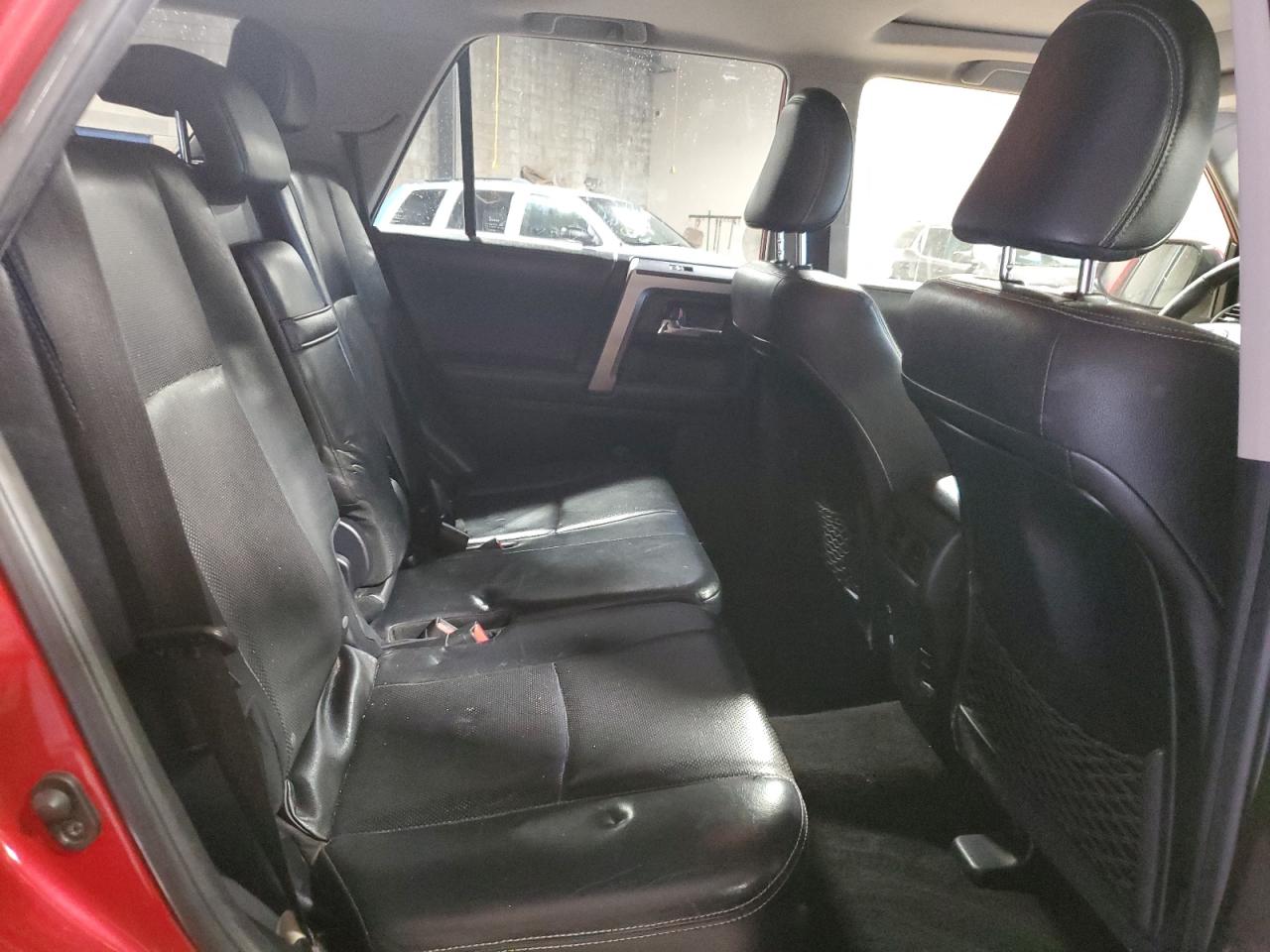 2014 Toyota 4Runner Sr5 VIN: JTEBU5JR3E5155431 Lot: 63270805