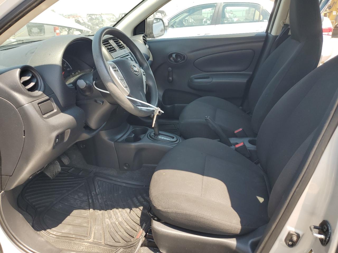 2015 Nissan Versa S VIN: 3N1CN7AP1FL912816 Lot: 65387375