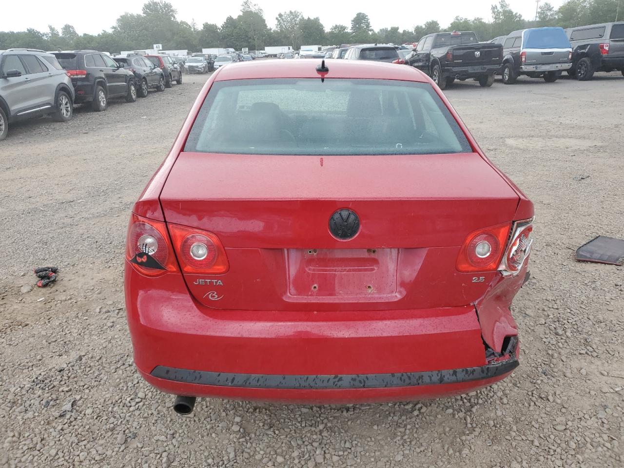 2007 Volkswagen Jetta 2.5 Option Package 1 VIN: 3VWRG71K07M136189 Lot: 65054945