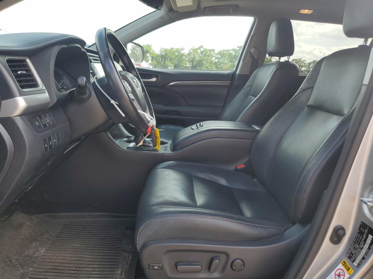 2017 Toyota Highlander Limited VIN: 5TDDZRFHXHS423542 Lot: 63733805