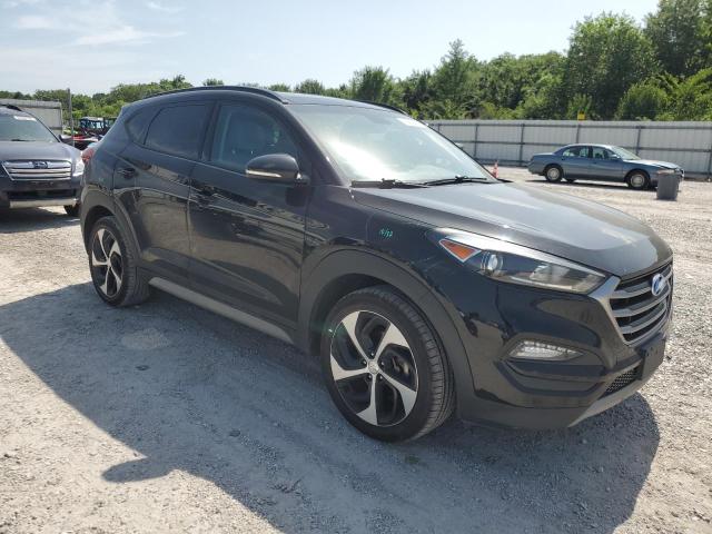  HYUNDAI TUCSON 2018 Черный