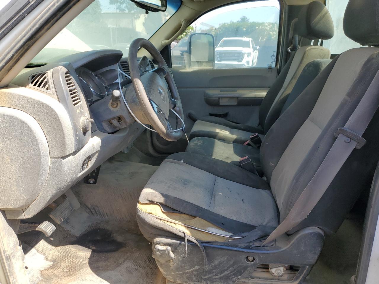 2008 GMC Sierra C2500 Heavy Duty VIN: 1GDHC24KX8E216658 Lot: 64649085