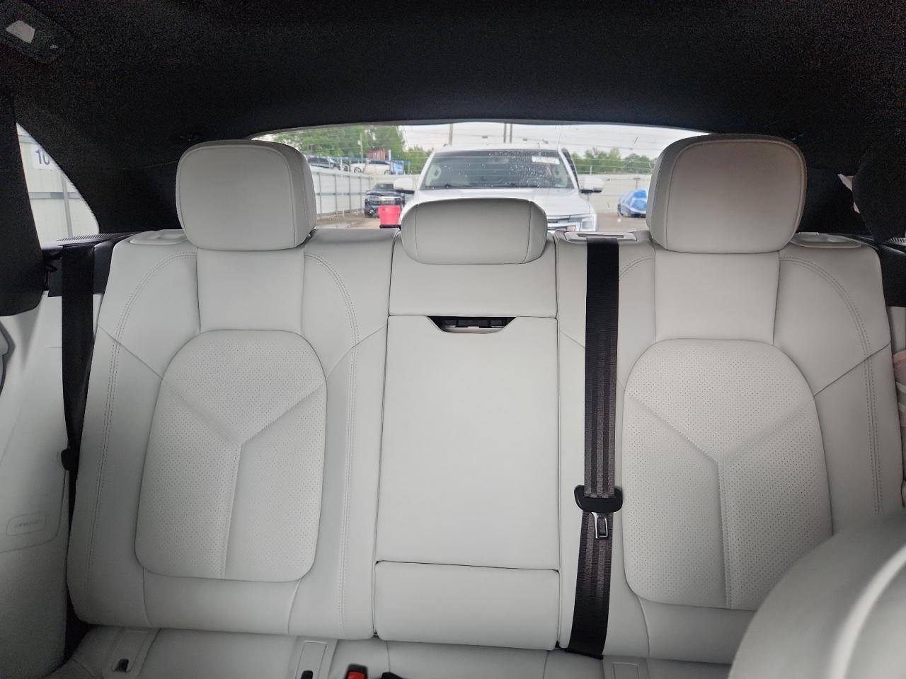 2023 Porsche Macan S VIN: WP1AG2A50PLB35802 Lot: 63011905