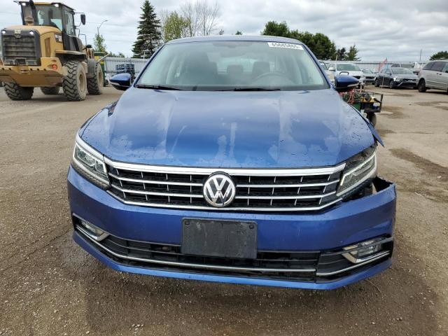  VOLKSWAGEN PASSAT 2017 Granatowy