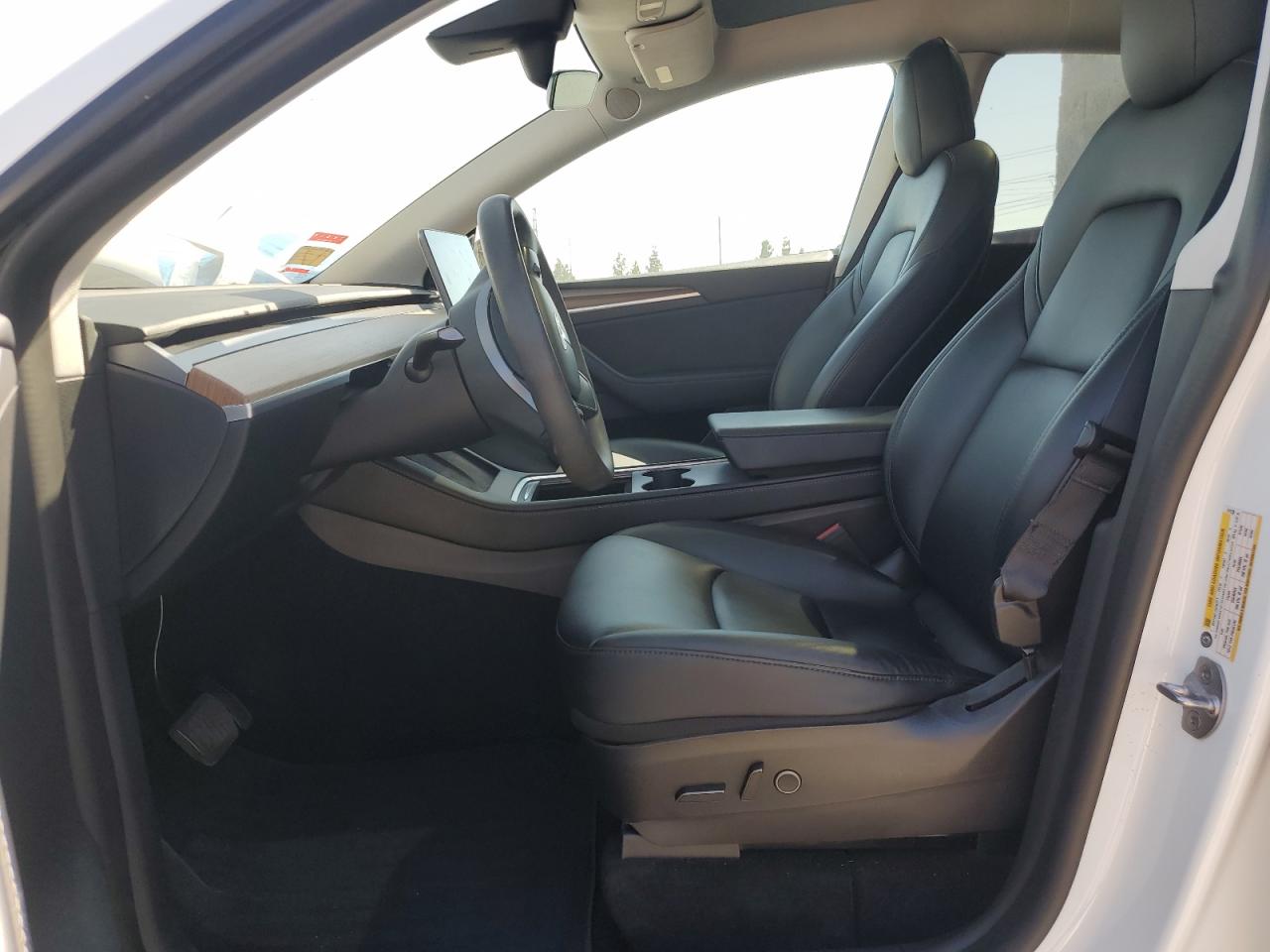 2022 Tesla Model Y VIN: 7SAYGAEE7NF541230 Lot: 62939975