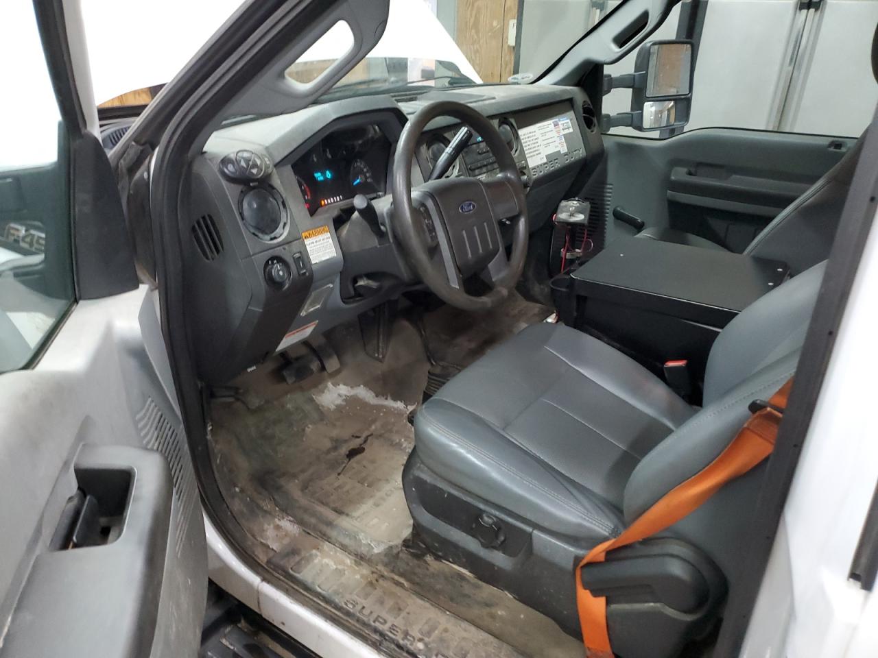 2015 Ford F450 Super Duty VIN: 1FDUF4HY7FEA90093 Lot: 64411365