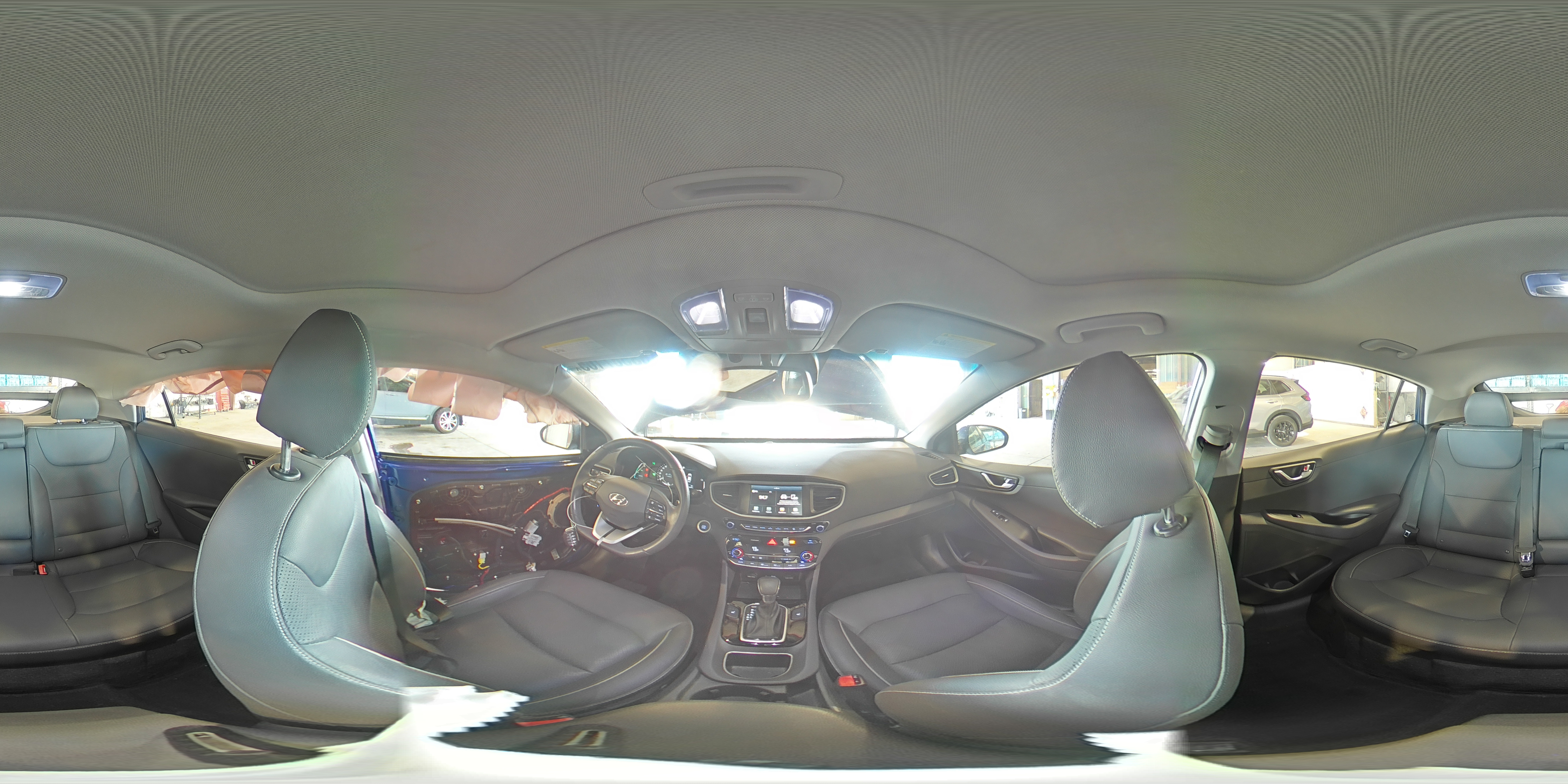 2019 Hyundai Ioniq Limited VIN: KMHC85LC3KU130340 Lot: 63567165