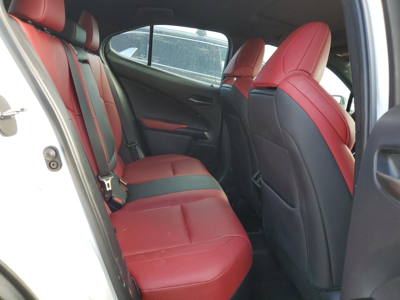 2019 Lexus Ux 200 VIN: JTHY3JBH8K2008114 Lot: 63260135