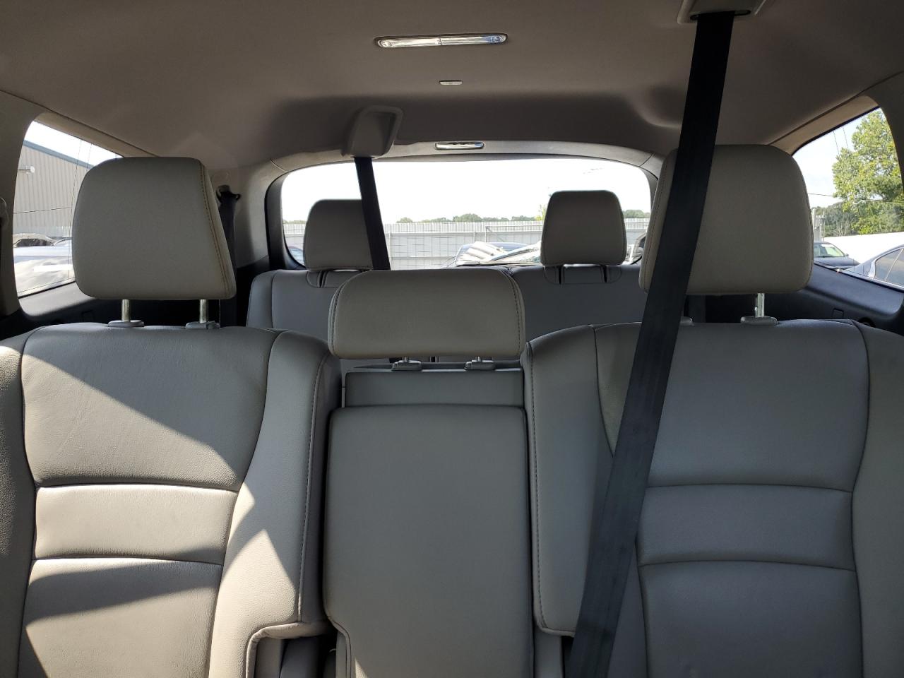 2016 Honda Pilot Exln VIN: 5FNYF6H79GB114077 Lot: 65153055