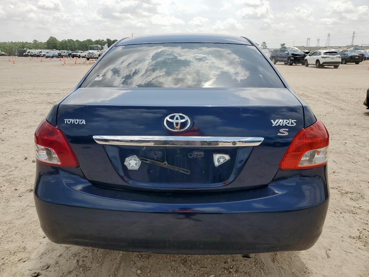 2007 Toyota Yaris VIN: JTDBT923771185650 Lot: 65188675