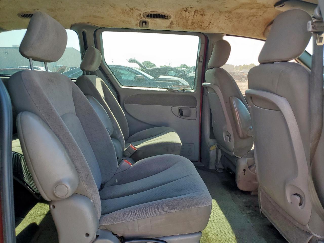 2001 Dodge Grand Caravan Sport VIN: 2B8GP44G41R159132 Lot: 65774885