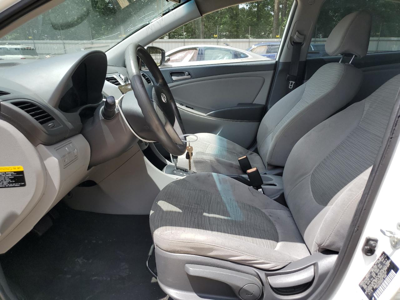 2015 Hyundai Accent Gls VIN: KMHCT4AE2FU804187 Lot: 65152765