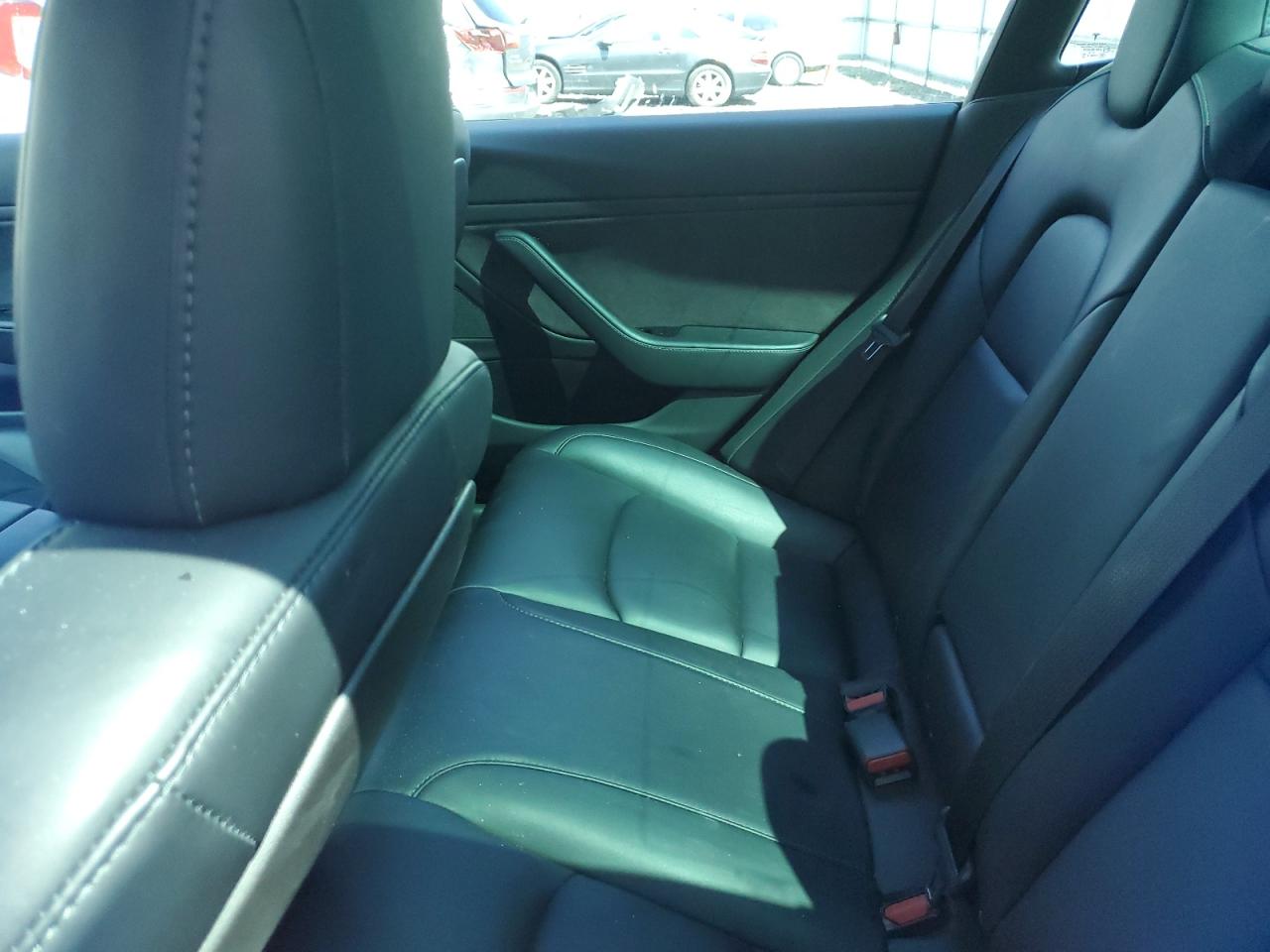 2019 Tesla Model 3 VIN: 5YJ3E1EB8KF422018 Lot: 62728825