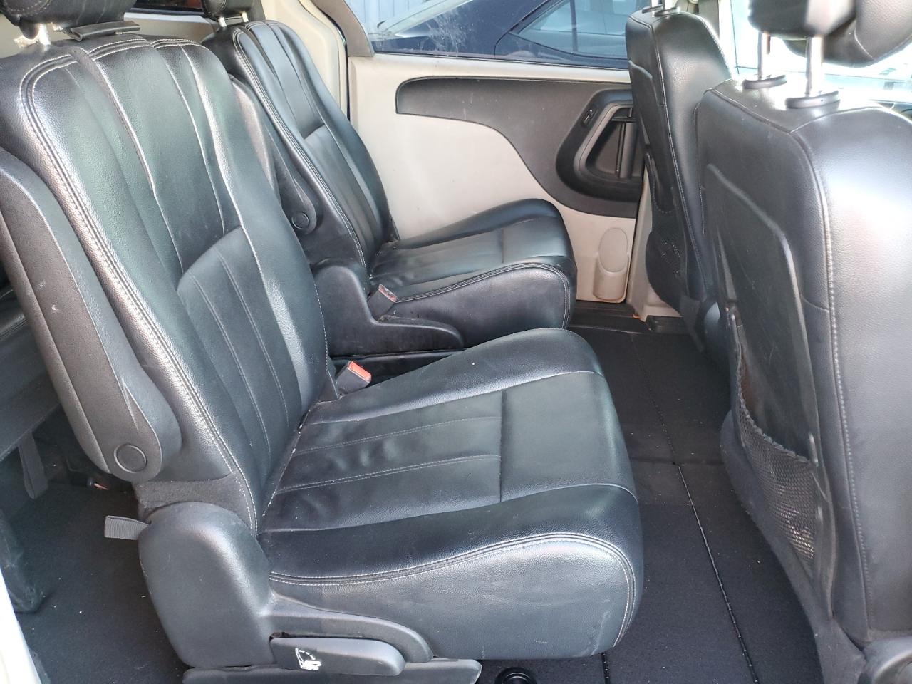 2013 Chrysler Town & Country Touring VIN: 2C4RC1BG3DR711413 Lot: 63686675