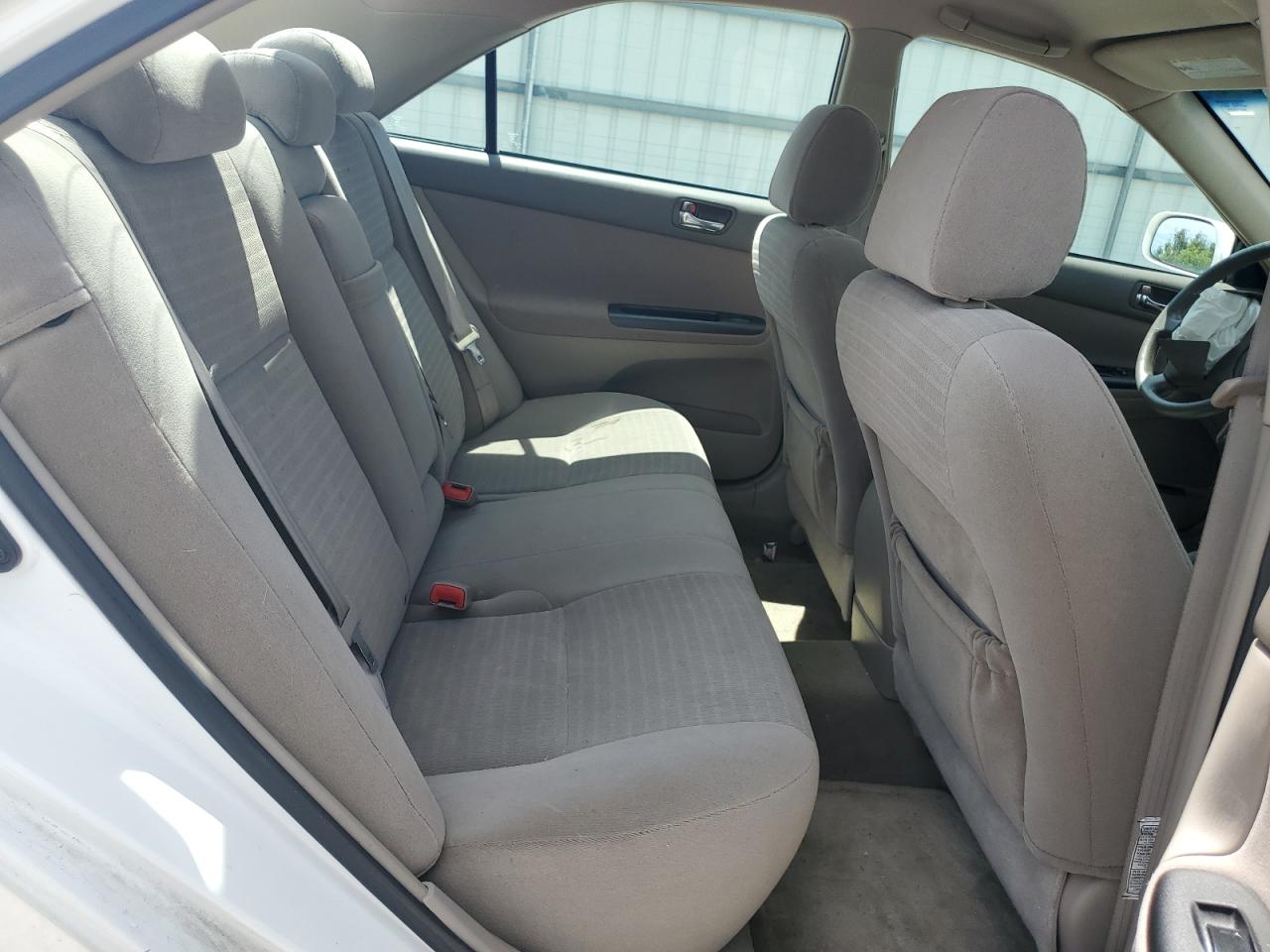 2005 Toyota Camry Le VIN: 4T1BE32K55U589987 Lot: 63856635